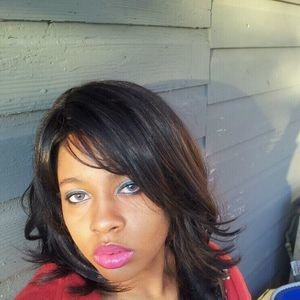 Meet your Posher, Cari